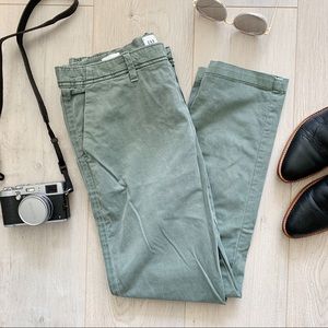 GAP • Green Girlfriend Chino Pant